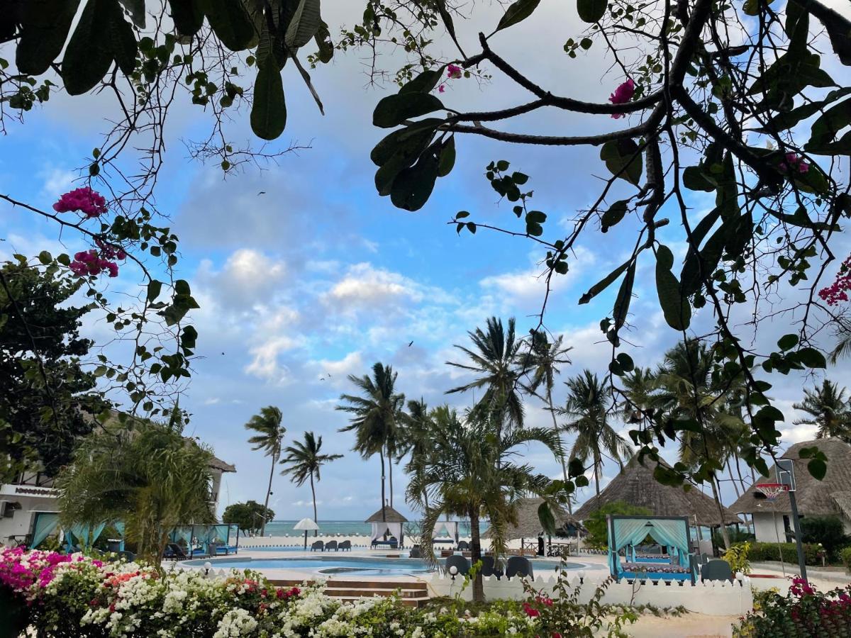 Hotel Five Palms Bwejuu Esterno foto