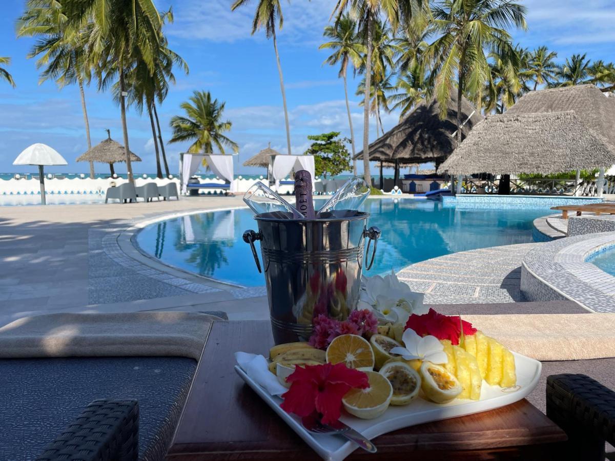 Hotel Five Palms Bwejuu Esterno foto