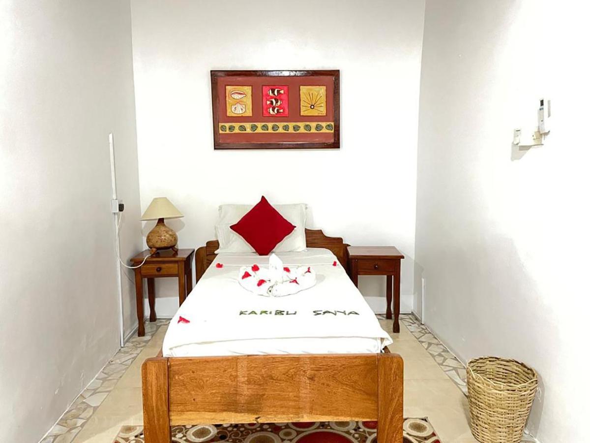 Hotel Five Palms Bwejuu Esterno foto