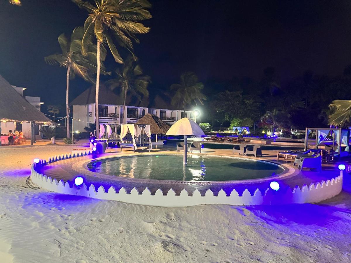 Hotel Five Palms Bwejuu Esterno foto