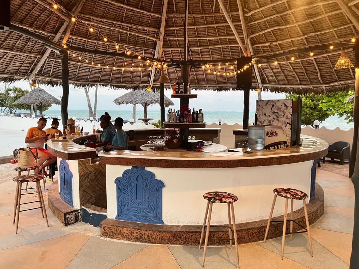 Hotel Five Palms Bwejuu Esterno foto